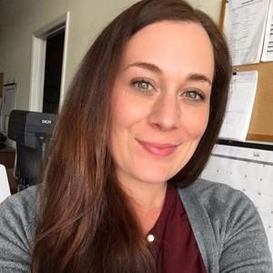 Meet your Posher, Connie